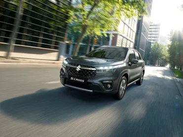 S-CROSS