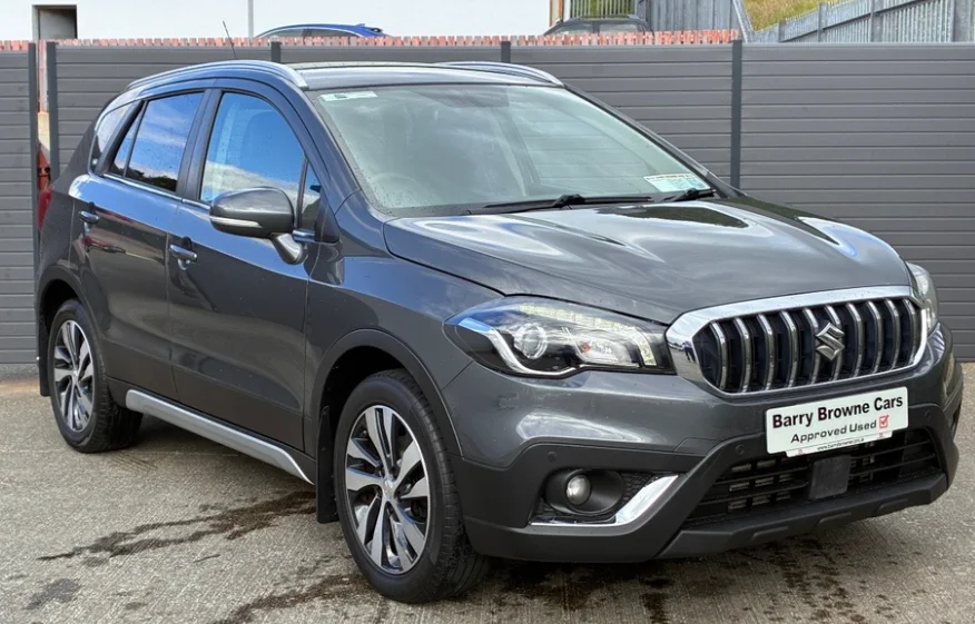 Choosing a Car for Rural Roads in Ireland